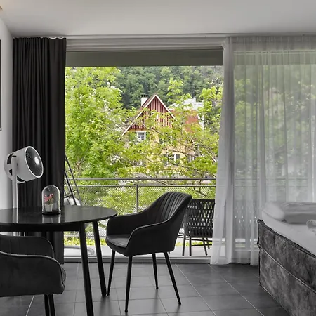 By Maier - Kontaktloser Check-in *