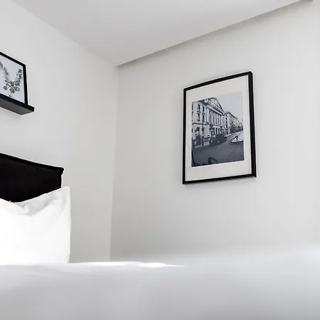 By Maier - Kontaktloser Check-in *