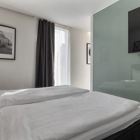 By Maier - Kontaktloser Check-in Hotell *