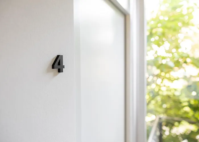 By Maier - Kontaktloser Check-in